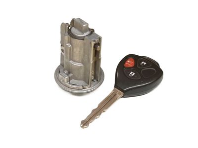 69057-42220 Toyota Cylinder & Key Set, Ignition Switch Lock Product Photo 3 of 4