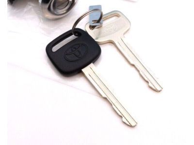 Toyota 69058-34020 Cylinder & Key Set,  Fuel Filler Lid