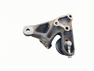 12315-21050 Toyota Bracket, Engine Mounting, Passenger Side Product Photo 4 of 4