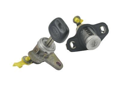 Toyota 69052-33210 Cylinder & Key Set,  Door Lock,  LH