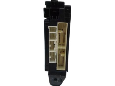 Toyota 82730-0C660 Block Assembly, Driver Side Junction