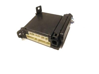 Toyota 82730-0C120 Block Assy,  Driver Side Junction