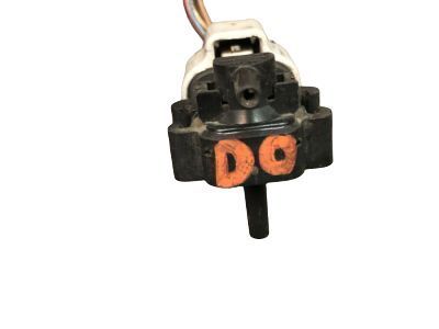 Toyota 89460-06040 Sensor Assy,  Vapor Pressure