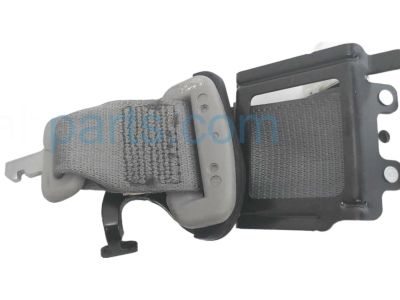 Toyota 73510-0E010-B0 Belt Assembly, Rear Seat, 3 Point Type, Center