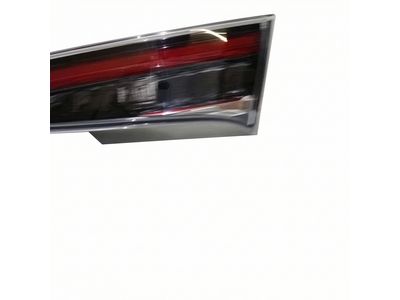 81581-12260 Toyota Lens And Body, Rear Lamp, Passenger Side Product Photo 3 of 4