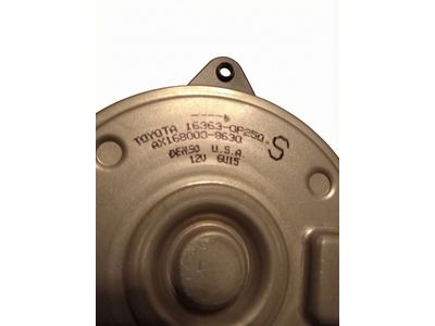 16363-0P250 Toyota Motor, Cooling Fan, Driver Side Product Photo 3 of 4