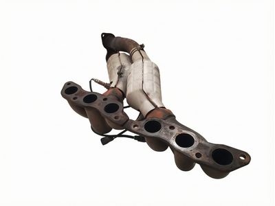 17140-46030 Toyota Manifold, Exhaust Product Photo 3 of 4