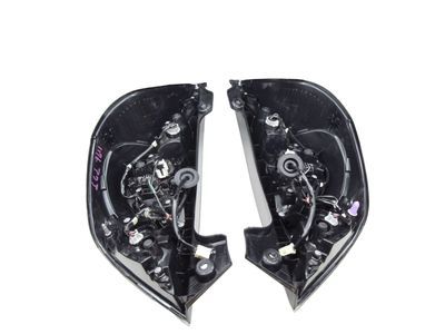 Toyota 81551-52E90 Lens & Body, Rear Combination Lamp, Passenger Side 81551-52E90 Toyota Lens & Body, Rear Combination Lamp, Passenger Side Product Photo 1 of 4