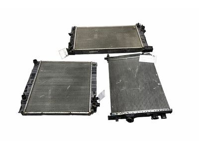 Toyota G9010-33030 Radiator Assembly G9010-33030 Toyota Radiator Assembly Product Photo 1 of 1
