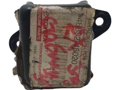 Toyota 48832-48020 Bracket, Rear Stabilizer Bar