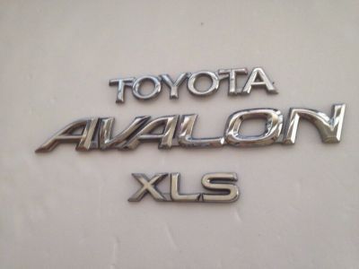 Toyota 75442-AC010 Nameplate