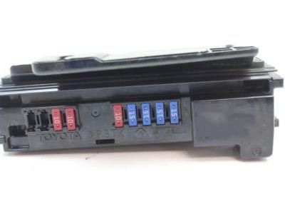 2010 Toyota Camry Relay Block - 82720-06091
