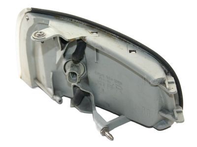 Toyota 81610-33010 Lamp Assembly, Parking & Clearance, Passenger Side 81610-33010 Toyota Lamp Assembly, Parking & Clearance, Passenger Side Product Photo 1 of 4