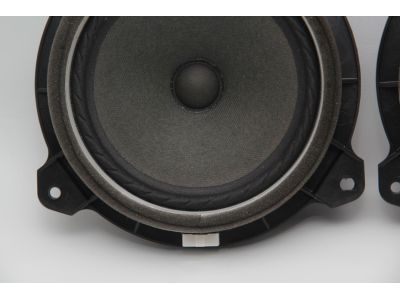 Toyota 86160-02770 Front Driver Speaker