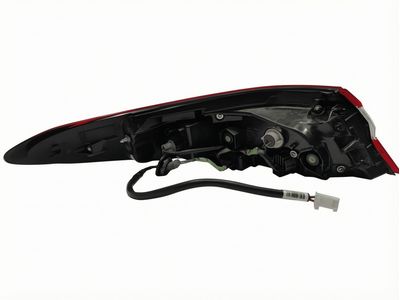81551-06840 Toyota Lens & Body, Rear Combination Lamp, Passenger Side Product Photo 4 of 4