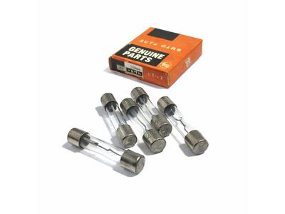 Toyota 99118-62905 Fuse, Fuse Block 99118-62905 Toyota Fuse, Fuse Block Product Photo 1 of 3