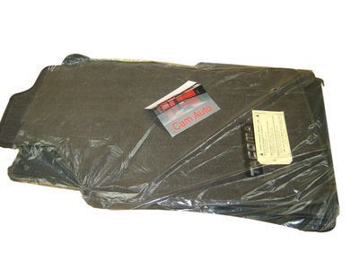 Toyota PT206-35011-11 Tacoma Xtra Cab Floor Mat, Lt Cha PT206-35011-11 Toyota Tacoma Xtra Cab Floor Mat, Lt Cha Product Photo 1 of 1