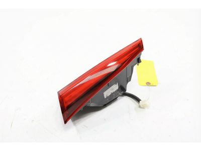 81580-07091 Toyota Lamp Assembly, Rear, Passenger Side Product Photo 3 of 4