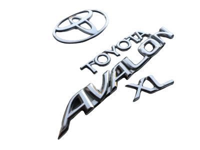 Toyota Emblem - 75443-07010