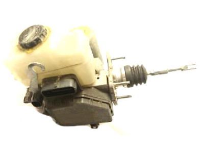 Toyota Land Cruiser Brake Master Cylinder - 47025-60330