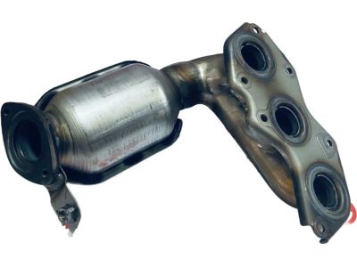 17150-31160 Toyota Exhaust Manifold, Driver Side Product Photo 1 of 2