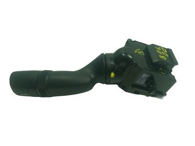 84329-0E040 Toyota Switch, Turn Signal Product Photo 1 of 2