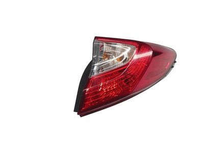 Toyota 81551-10400 Lamp Assembly, Rear Combination, Passenger Side 81551-10400 Toyota Lamp Assembly, Rear Combination, Passenger Side Product Photo 1 of 4