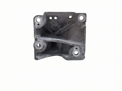 12511-0T030 Toyota Alternator Bracket Product Photo 4 of 4