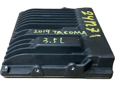 Toyota 89661-04L01 Computer, Engine Control 89661-04L01 Toyota Computer, Engine Control Product Photo 1 of 4