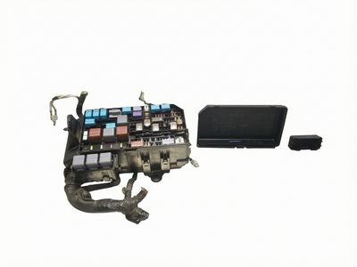 82662-35B50 Toyota Cover, Relay Block, Upper Product Photo 2 of 4