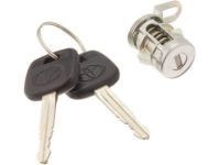Toyota 69055-0C010 Lock Cylinder, Rear