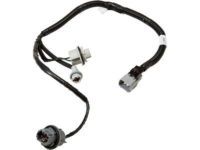Toyota 81555-0C070 Socket & Wire, Passenger Side