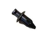 Toyota 90467-07071-B4 Retainer, Center