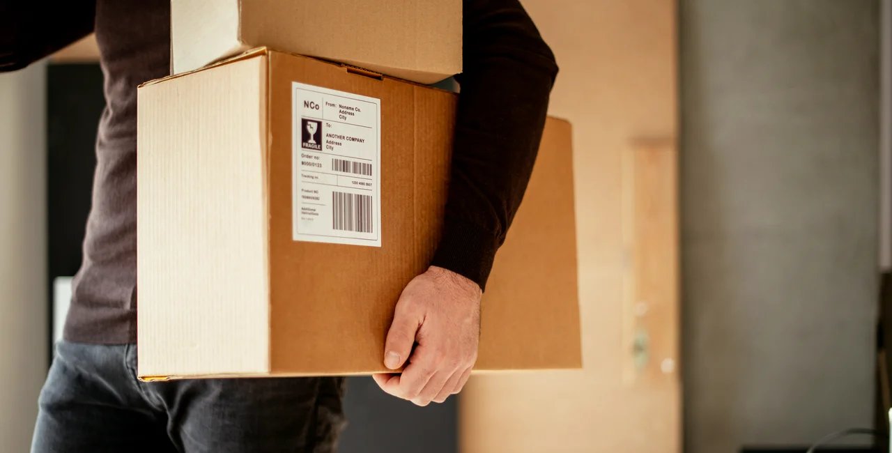 Fast and reliable shipping service